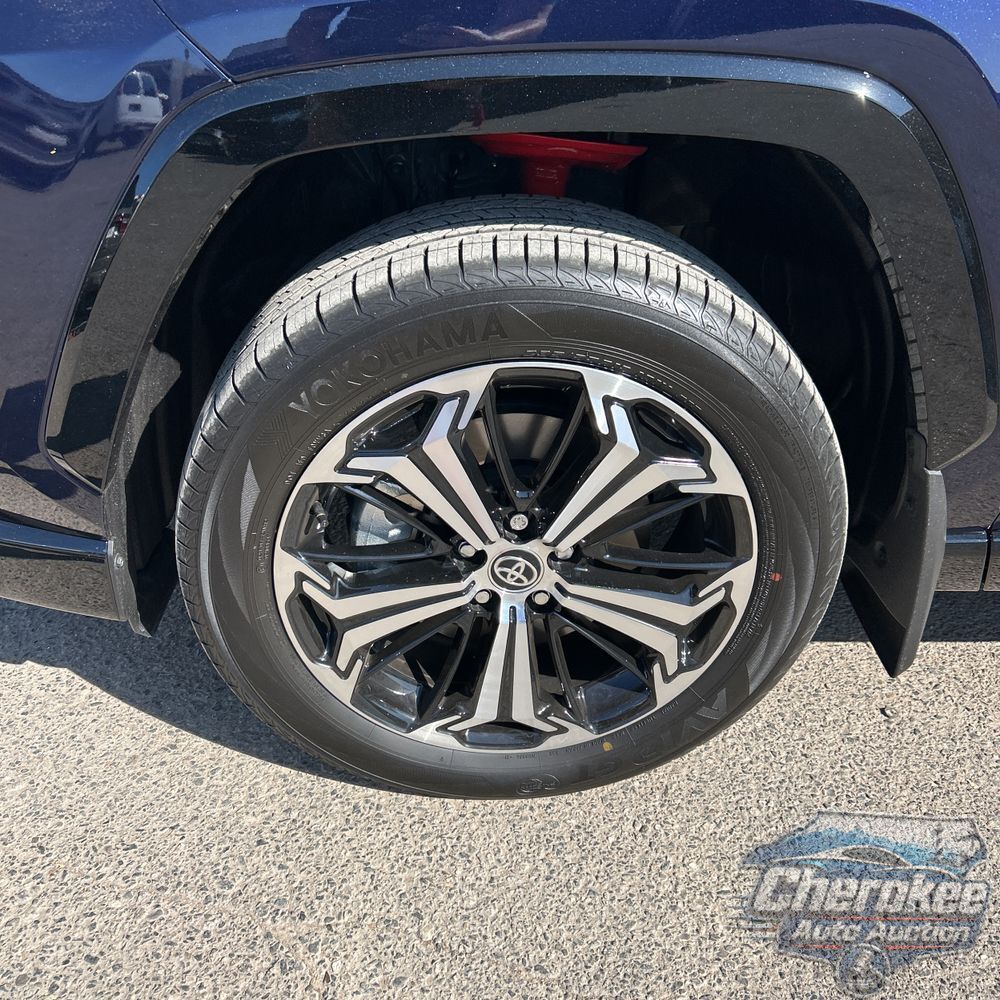 2025 Toyota RAV4 Plug-in Hybrid XSE