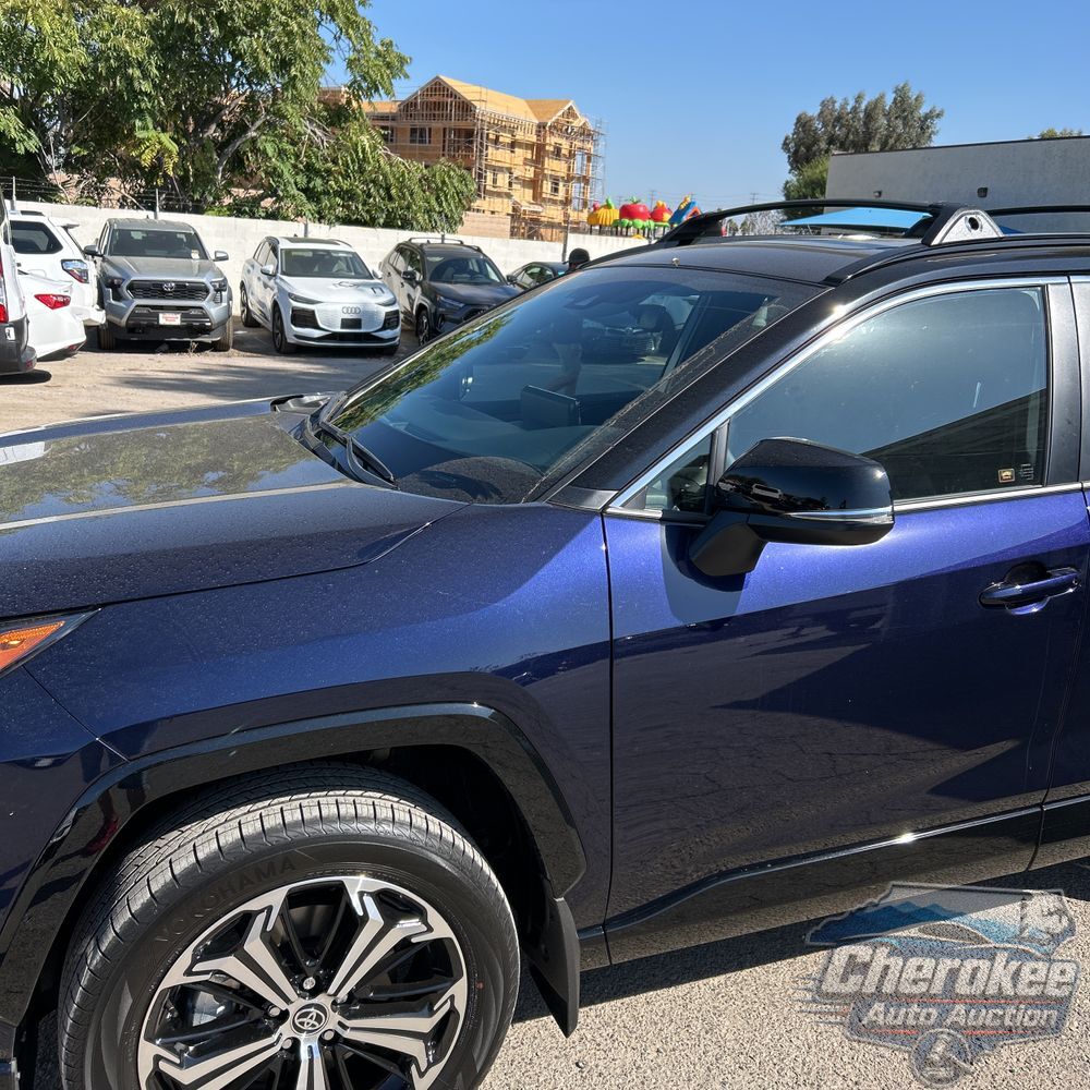 2025 Toyota RAV4 Plug-in Hybrid XSE