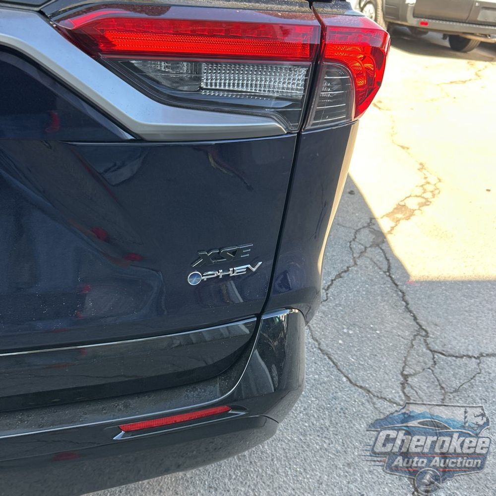 2025 Toyota RAV4 Plug-in Hybrid XSE
