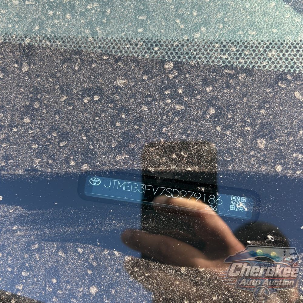 2025 Toyota RAV4 Plug-in Hybrid XSE