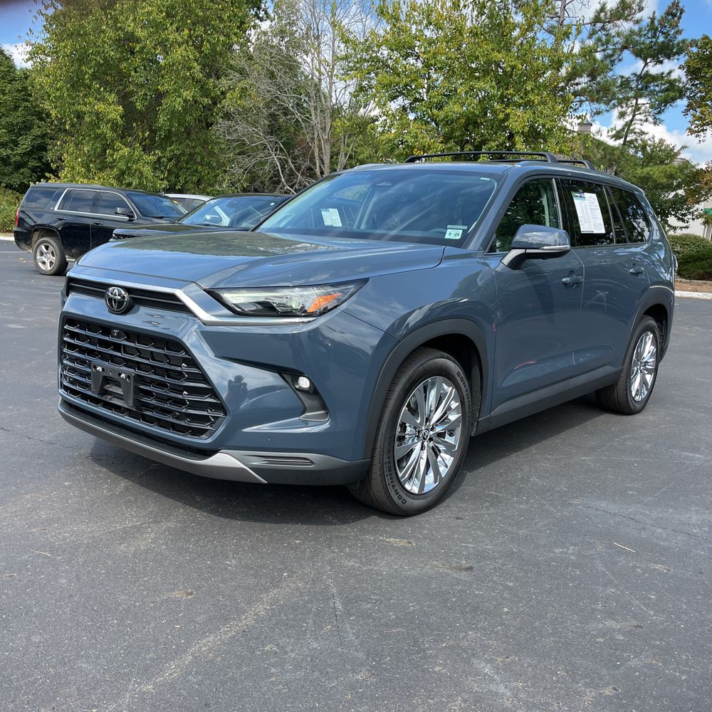 2024 Toyota Grand Highlander Platinum