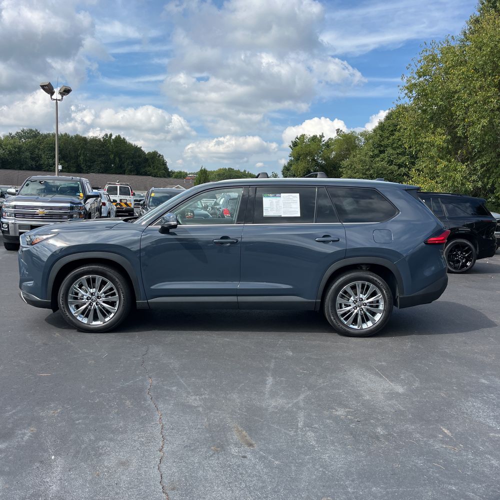 2024 Toyota Grand Highlander Platinum