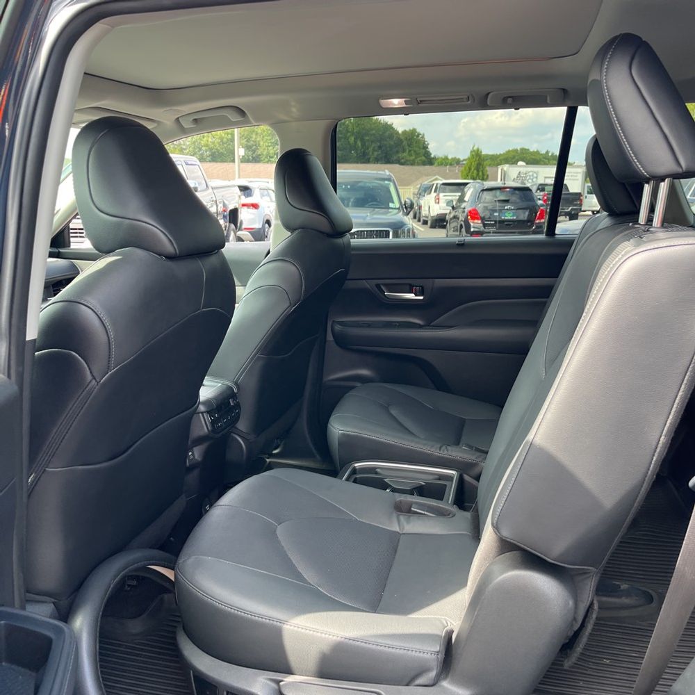 2024 Toyota Grand Highlander Platinum