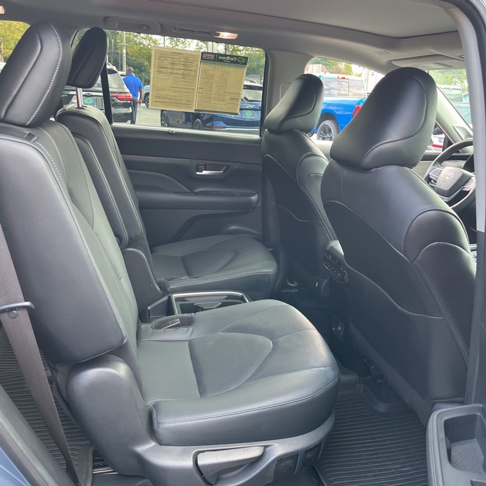 2024 Toyota Grand Highlander Platinum