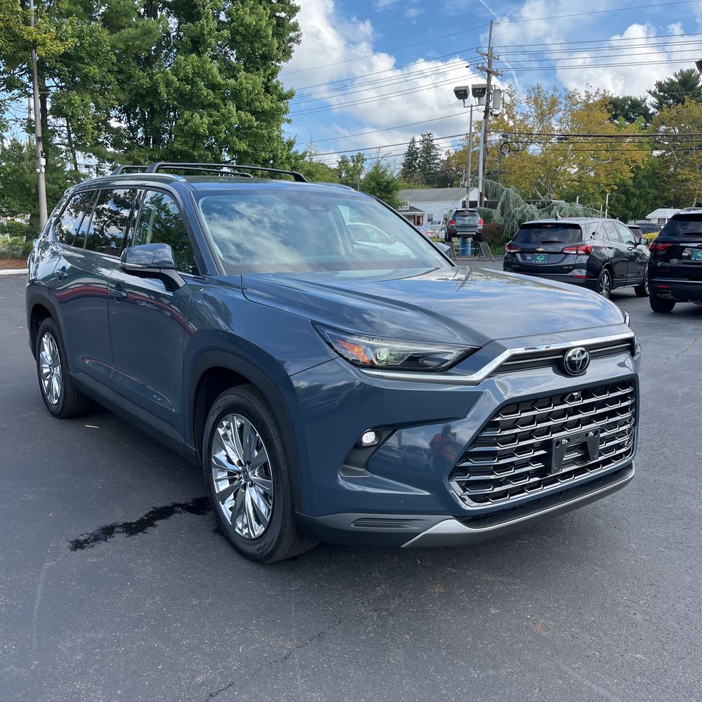 2024 Toyota Grand Highlander Platinum