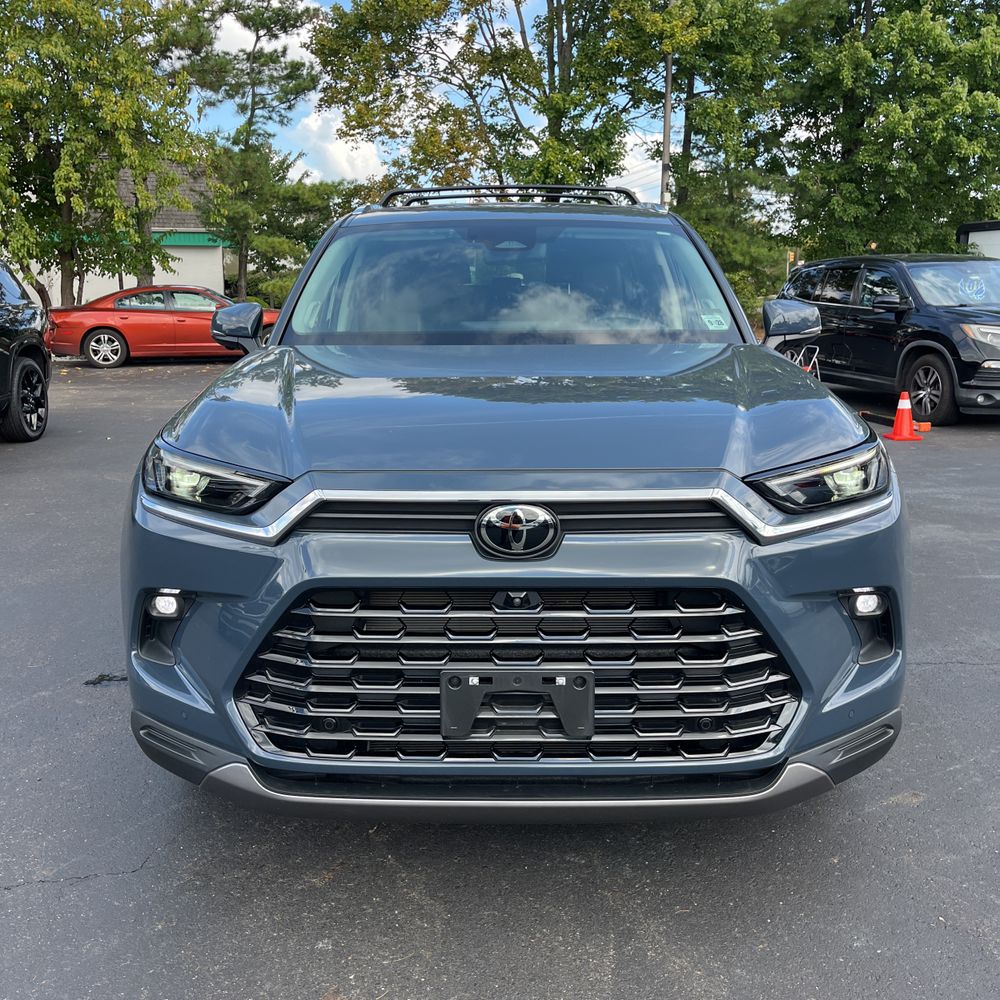 2024 Toyota Grand Highlander Platinum