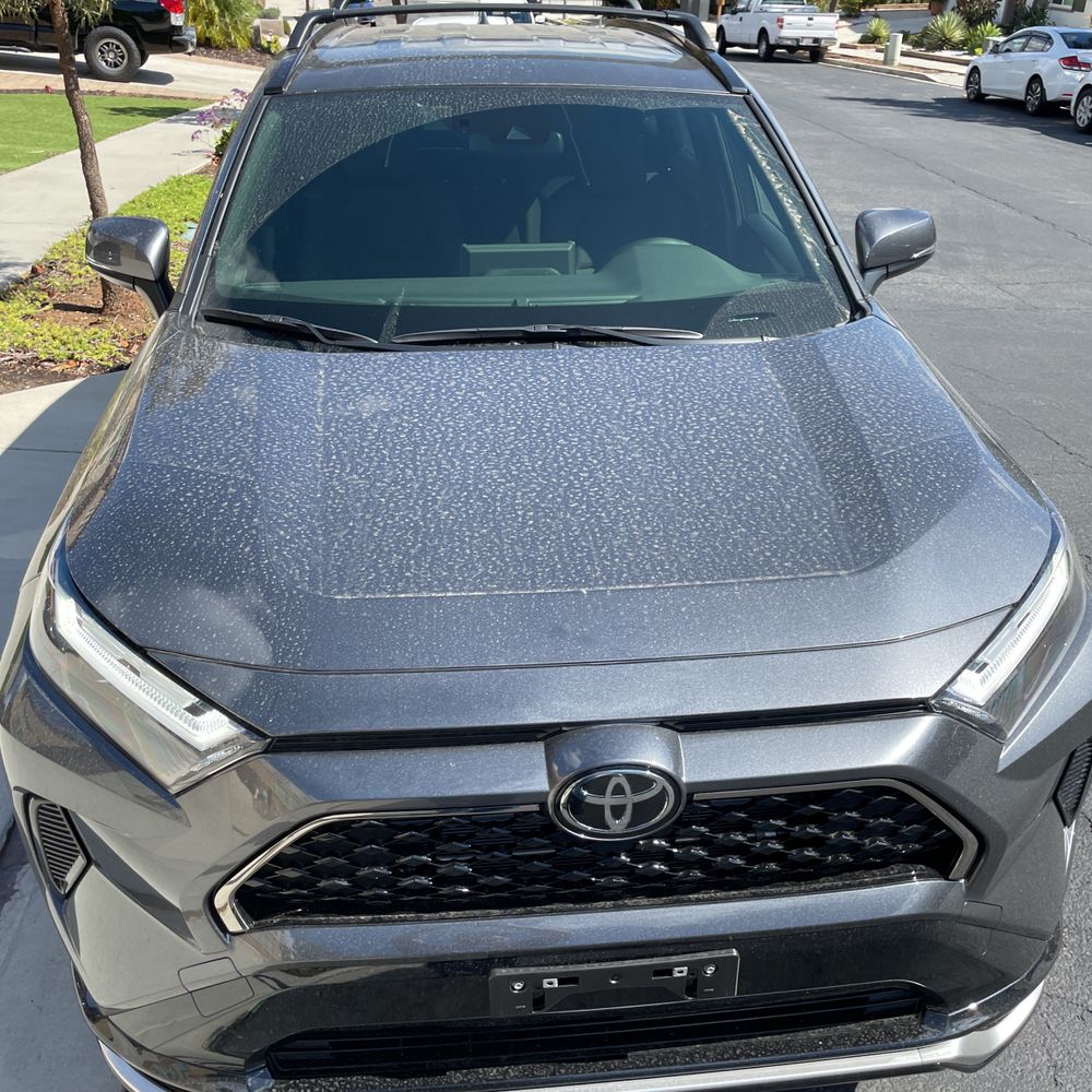 2025 Toyota RAV4 Plug-in Hybrid SE