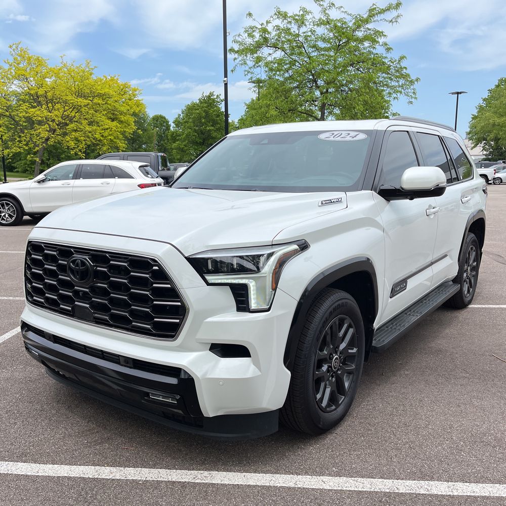 2024 Toyota Sequoia Platinum