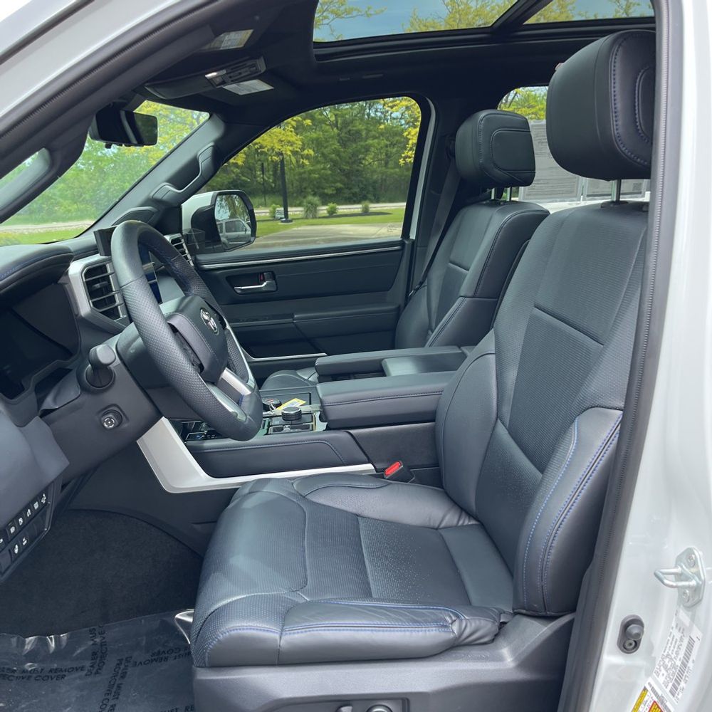 2024 Toyota Sequoia Platinum