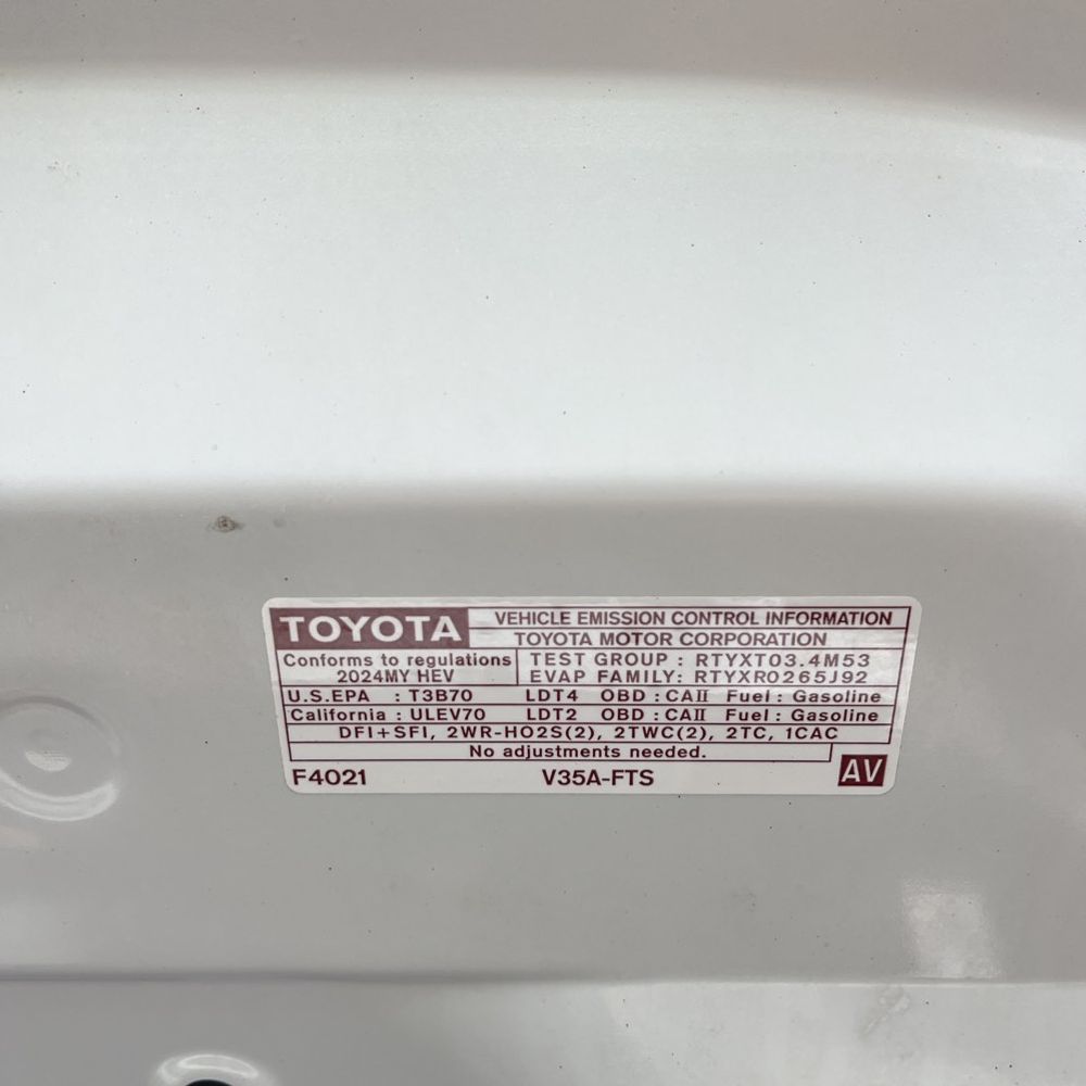 2024 Toyota Sequoia Platinum