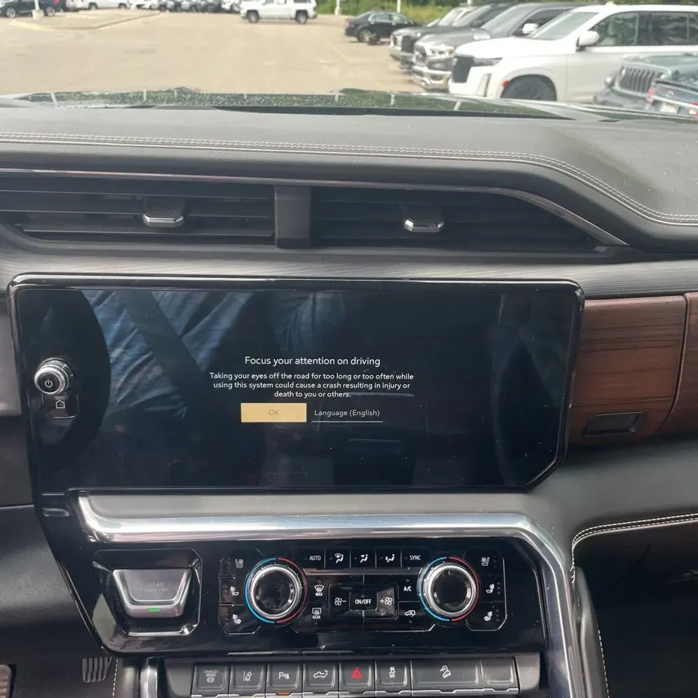 2025 GMC Sierra 2500HD Denali Ultimate