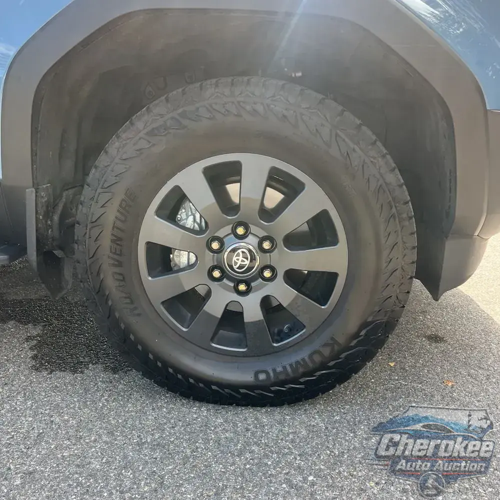 2025 Toyota Land Cruiser Base