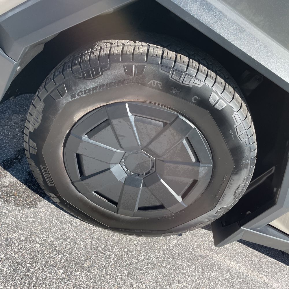 2024 Tesla Cybertruck Base