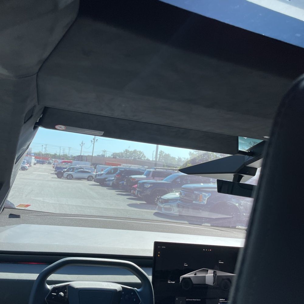 2024 Tesla Cybertruck Base
