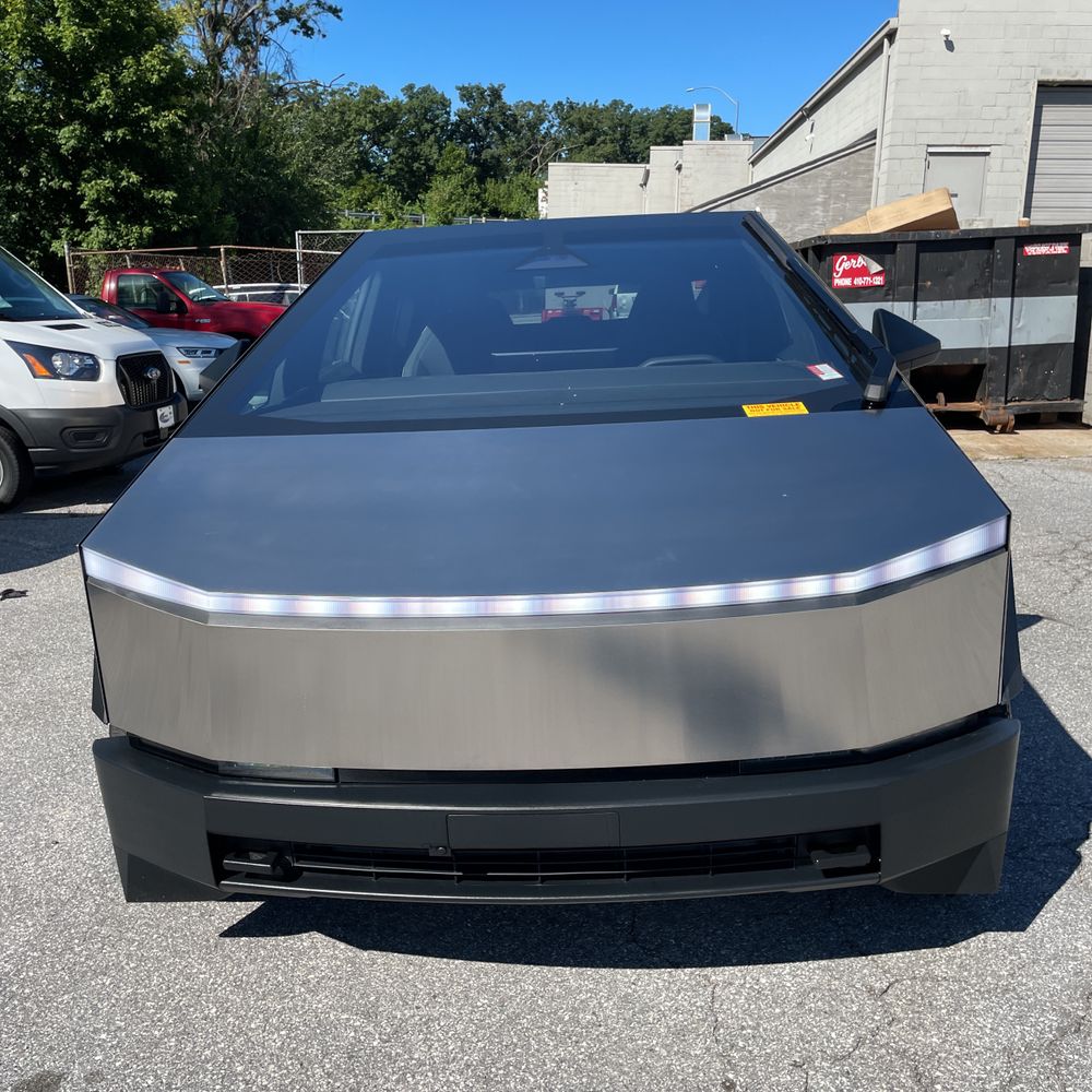 2024 Tesla Cybertruck Base