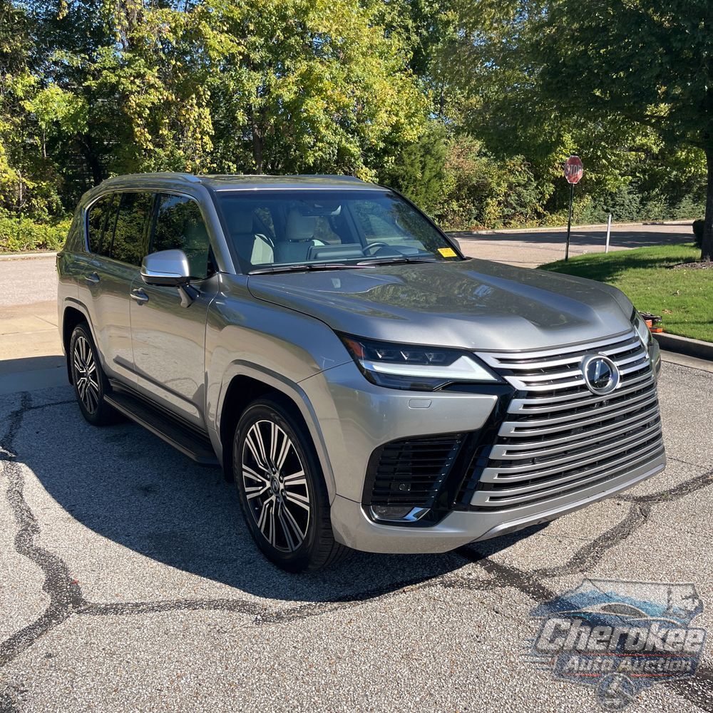 2024 Lexus LX 600 Luxury