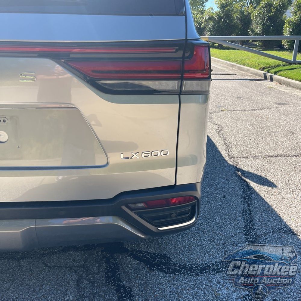 2024 Lexus LX 600 Luxury