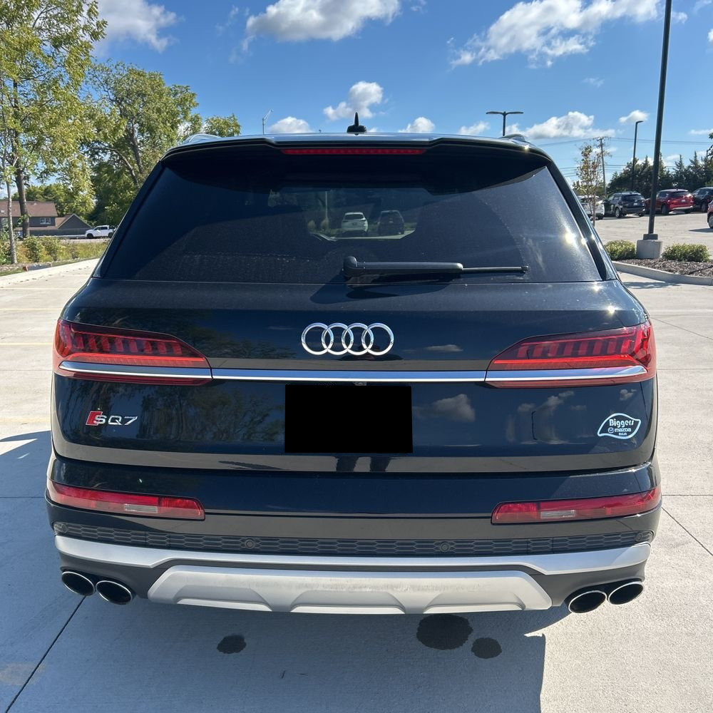 2022 Audi SQ7 Prestige