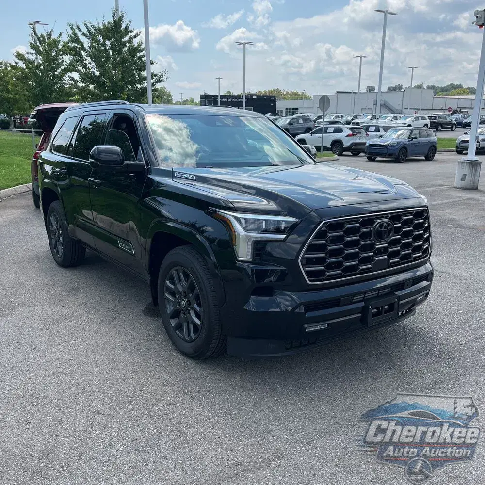 2025 Toyota Sequoia Platinum