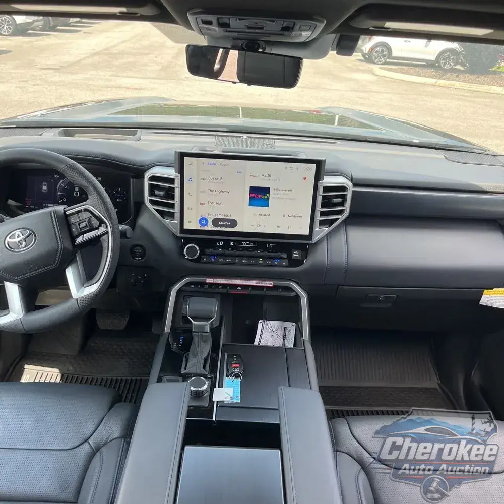 2025 Toyota Sequoia Platinum