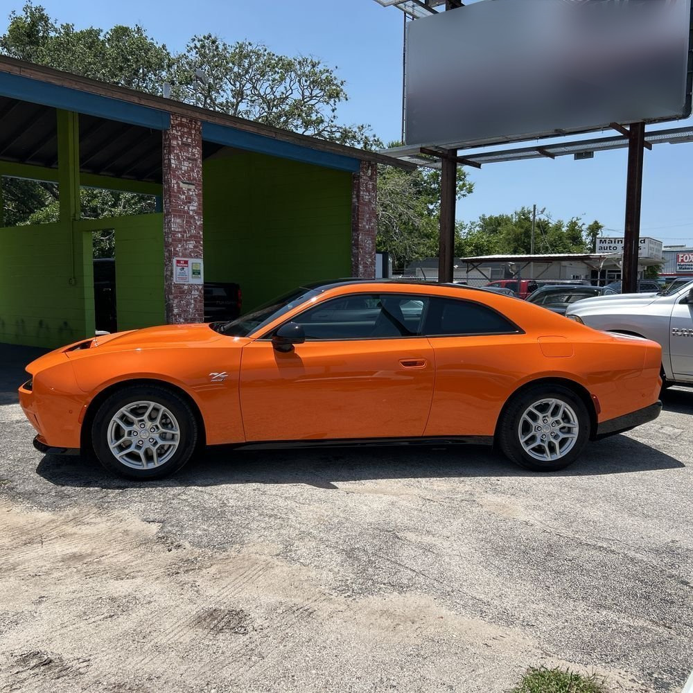2025 Dodge Charger Daytona R/T