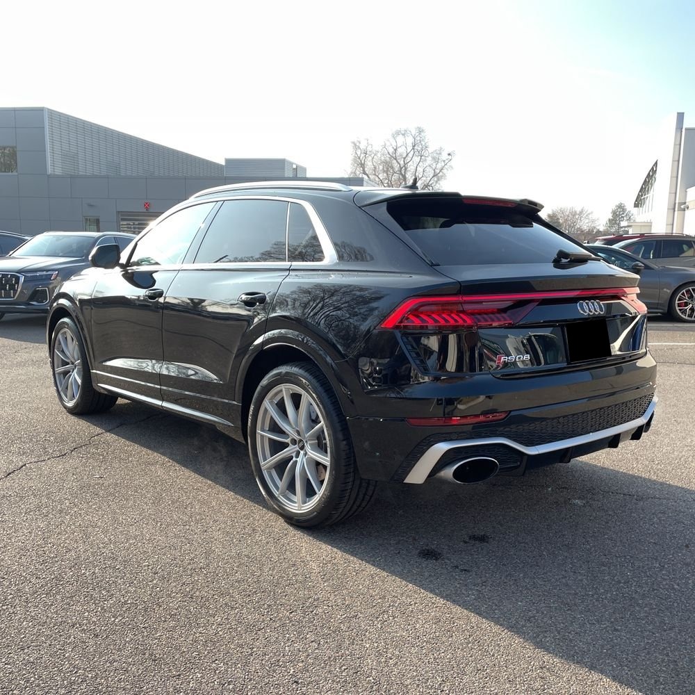 2022 Audi RS Q8