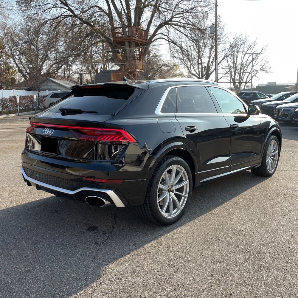 2022 Audi RS Q8