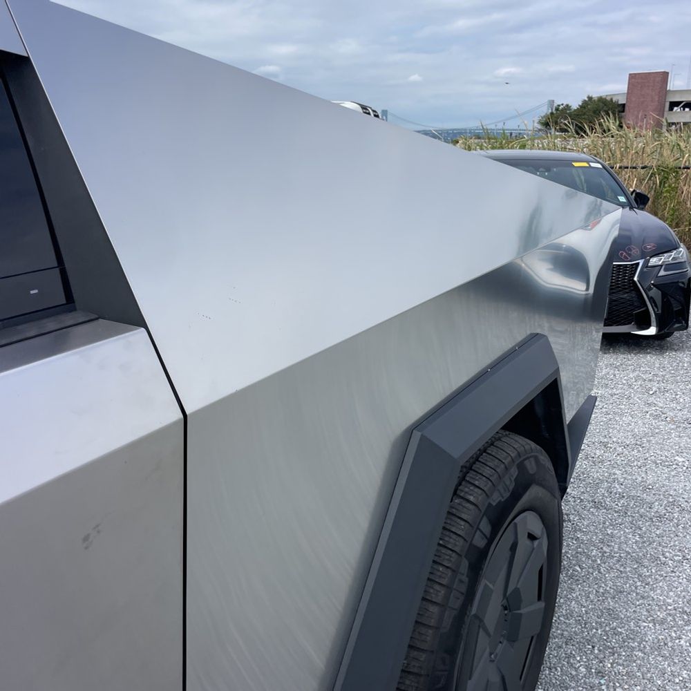 2024 Tesla Cybertruck Base