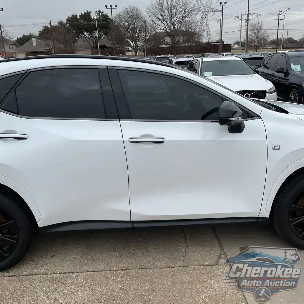 2025 Lexus NX 450h+ F SPORT Handling