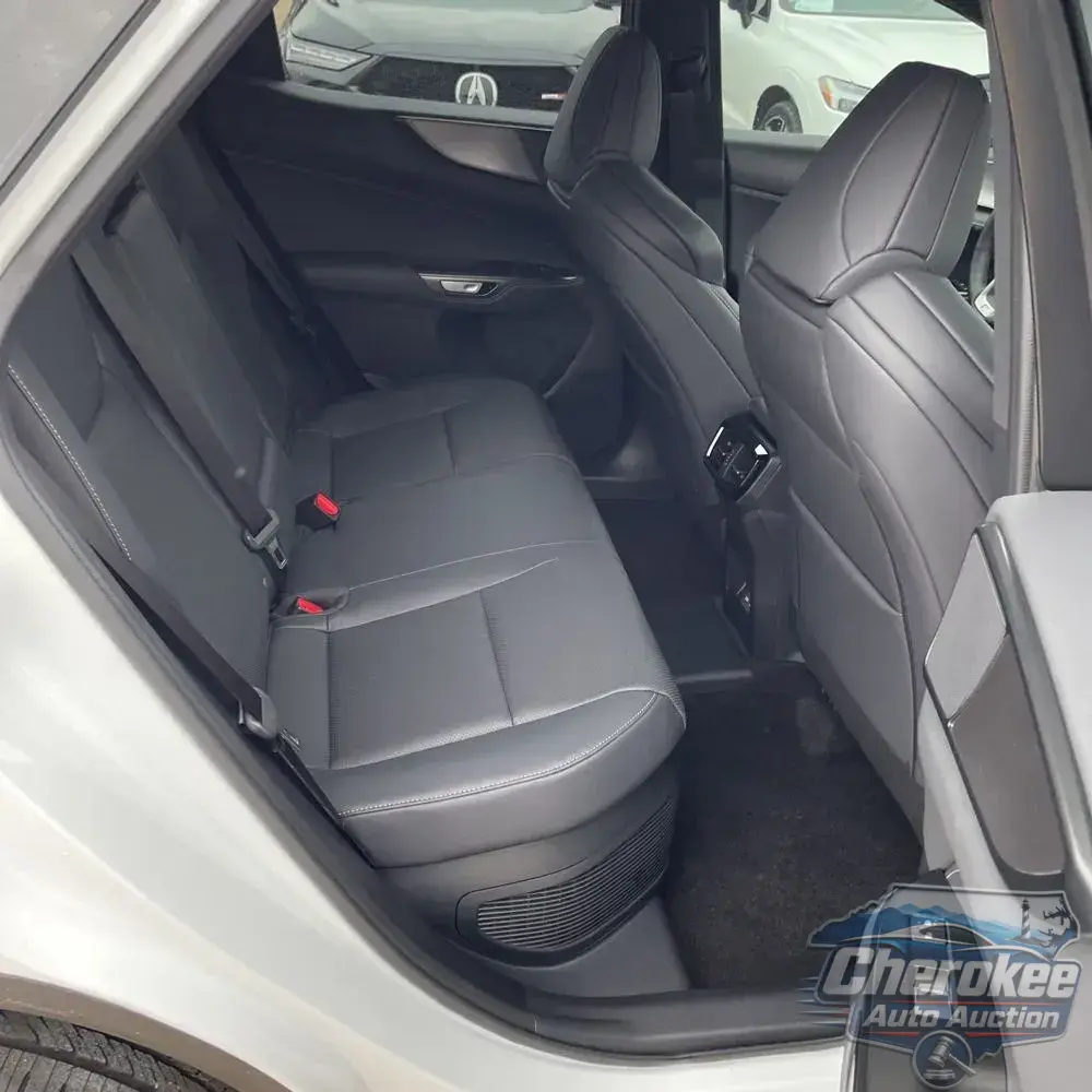 2025 Lexus NX 450h+ F SPORT Handling