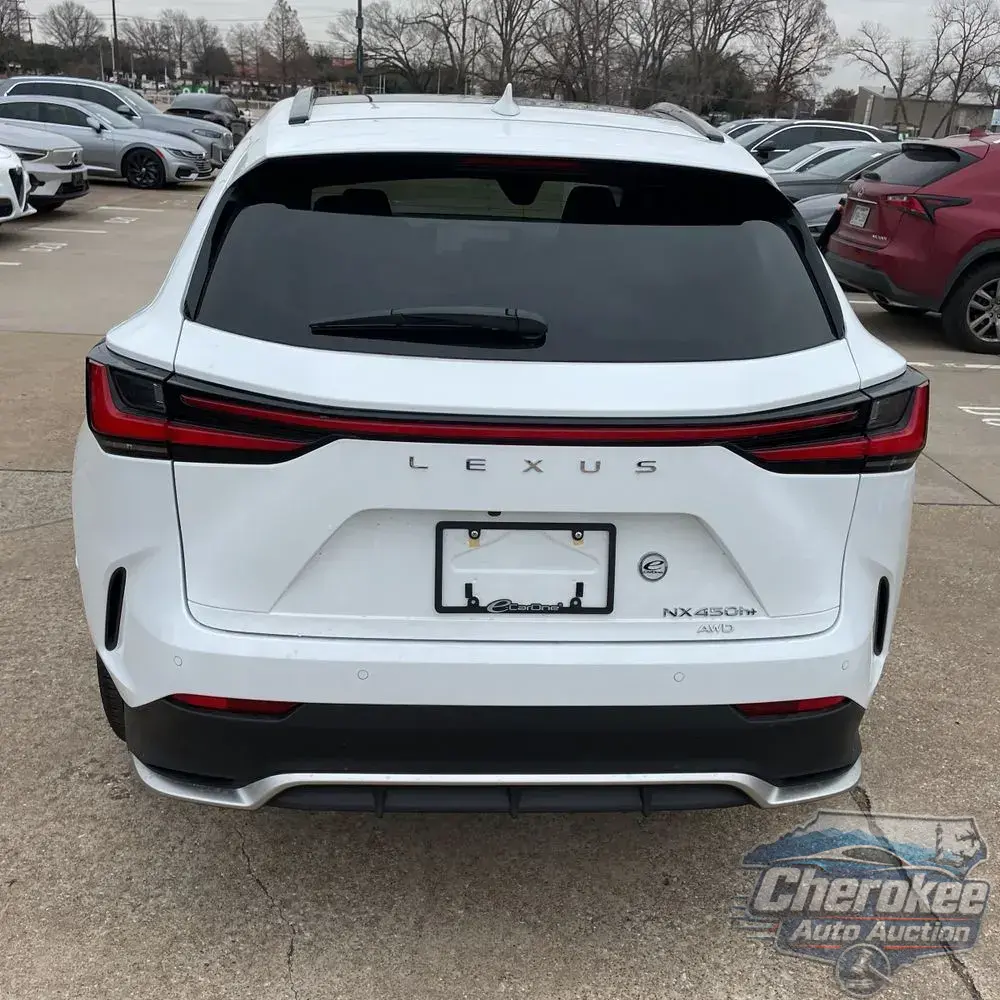 2025 Lexus NX 450h+ F SPORT Handling