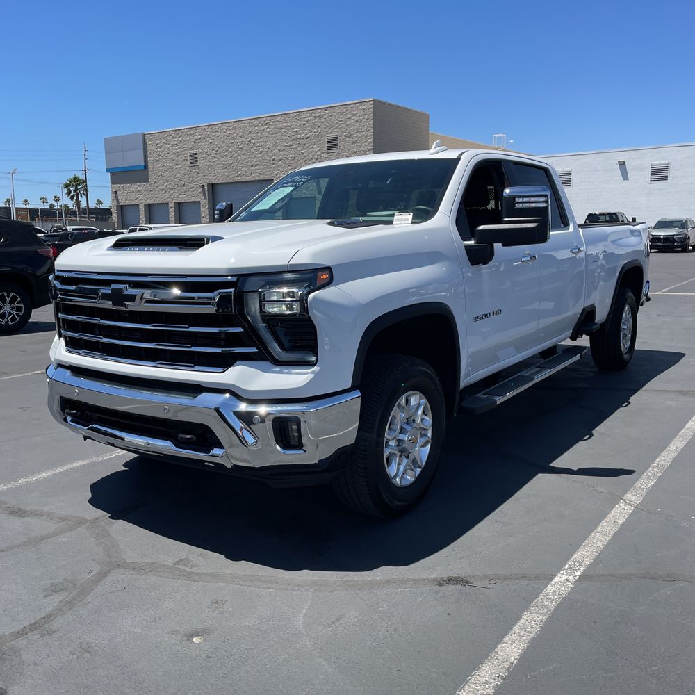 2024 Chevrolet Silverado 3500HD LTZ