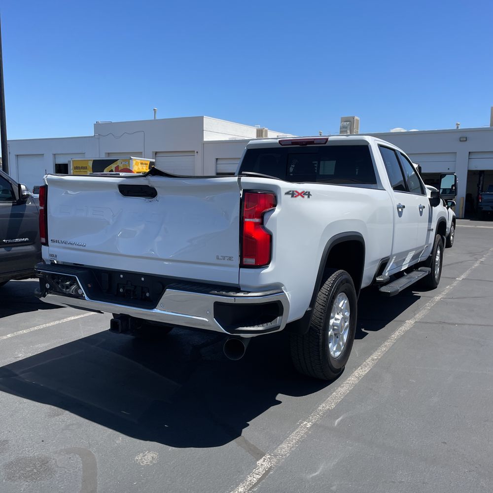 2024 Chevrolet Silverado 3500HD LTZ