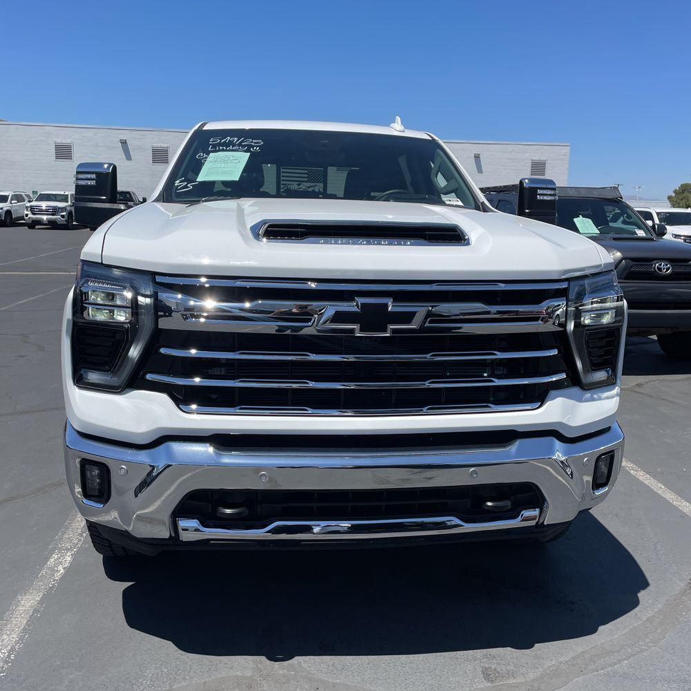 2024 Chevrolet Silverado 3500HD LTZ