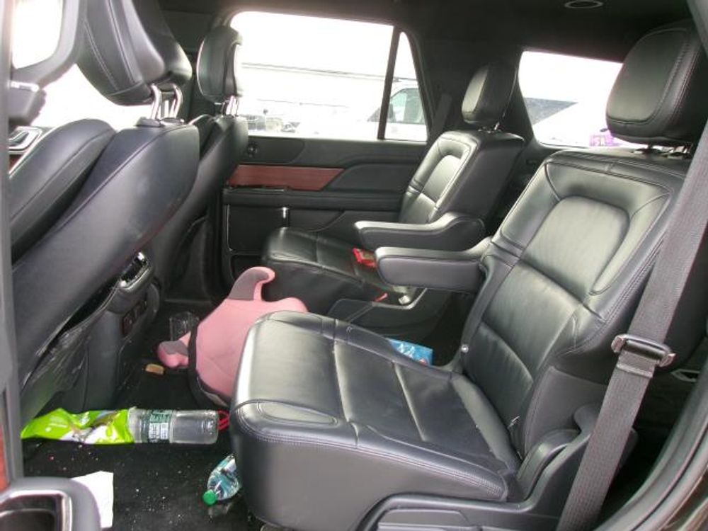 2023 Lincoln Navigator Standard