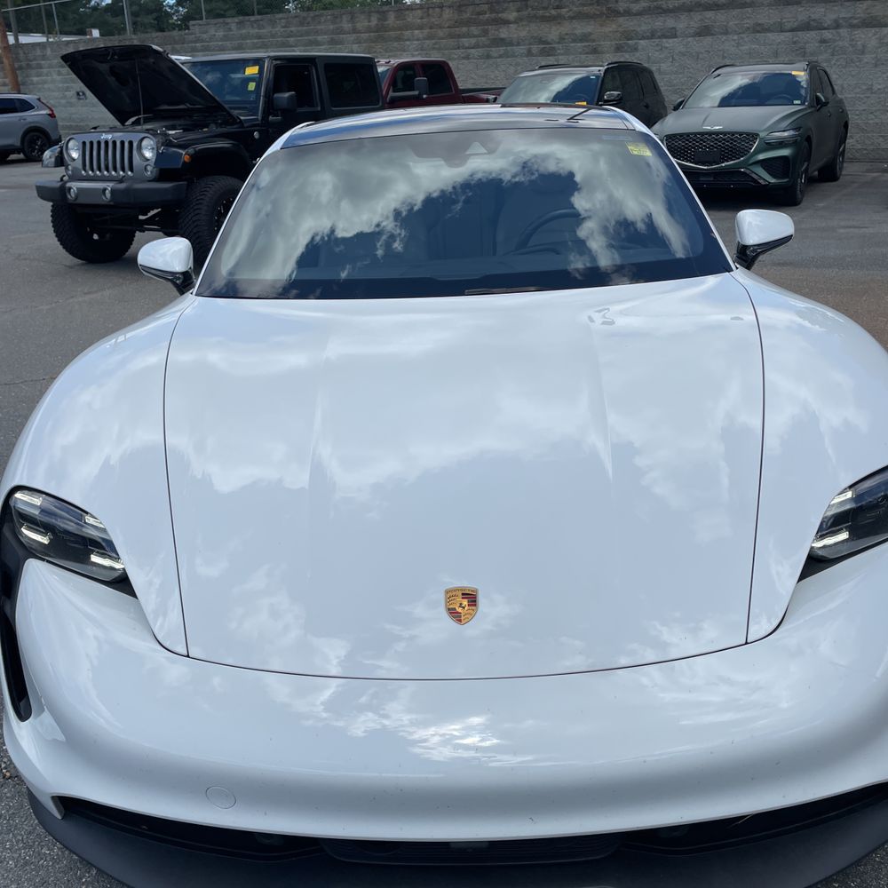 2022 Porsche Taycan Base