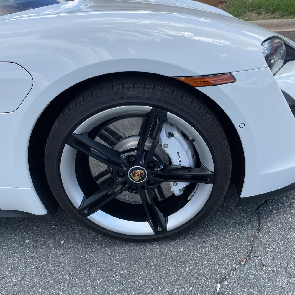 2022 Porsche Taycan Base