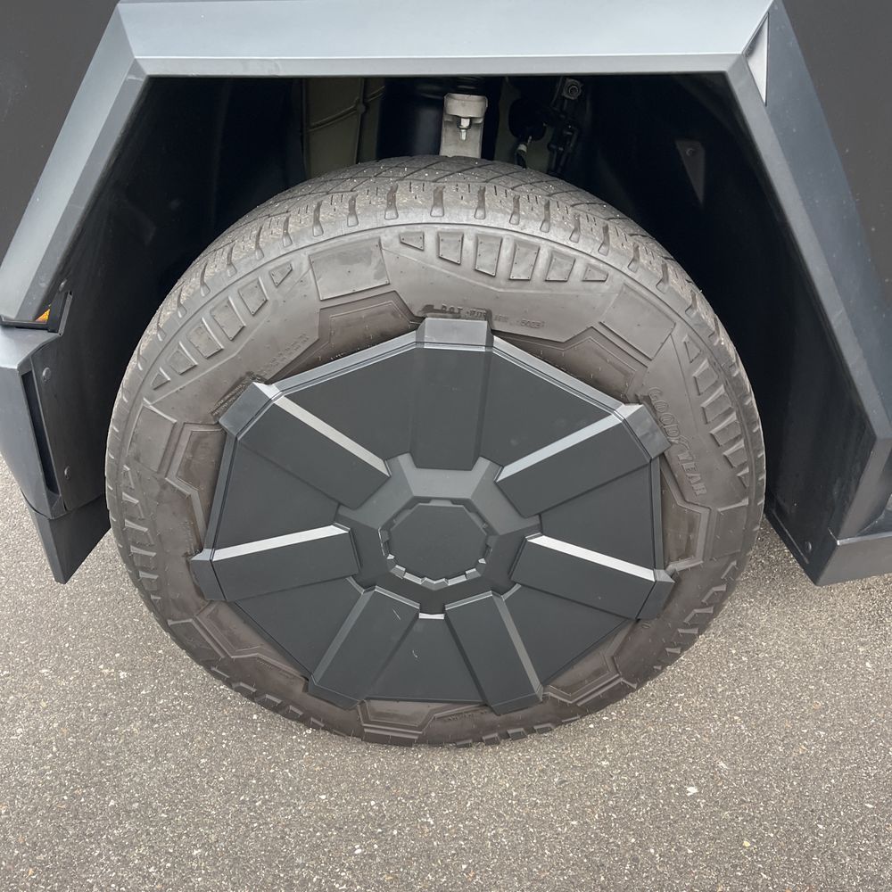 2024 Tesla Cybertruck Foundation Edition