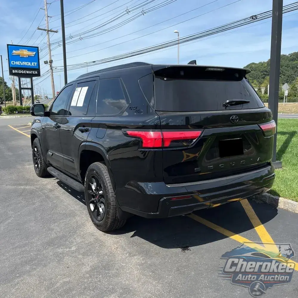 2024 Toyota Sequoia Platinum