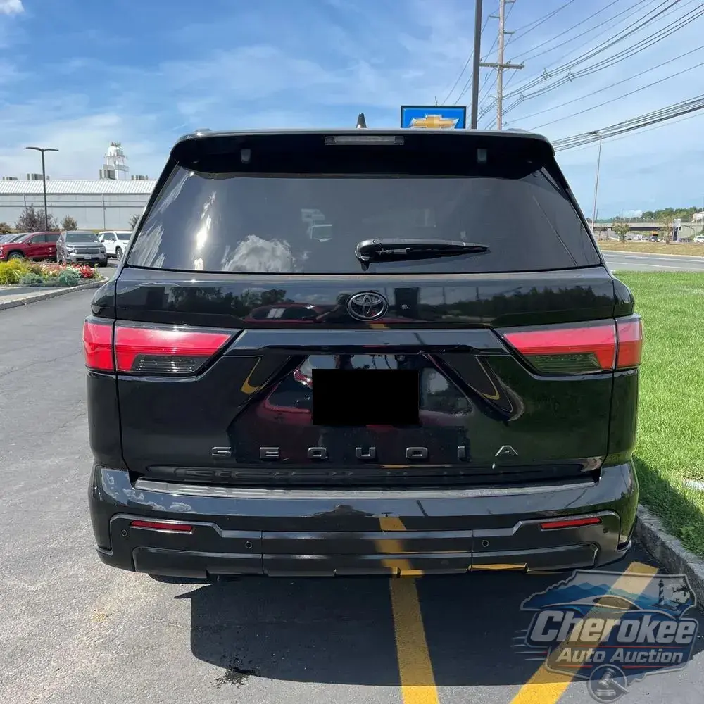 2024 Toyota Sequoia Platinum