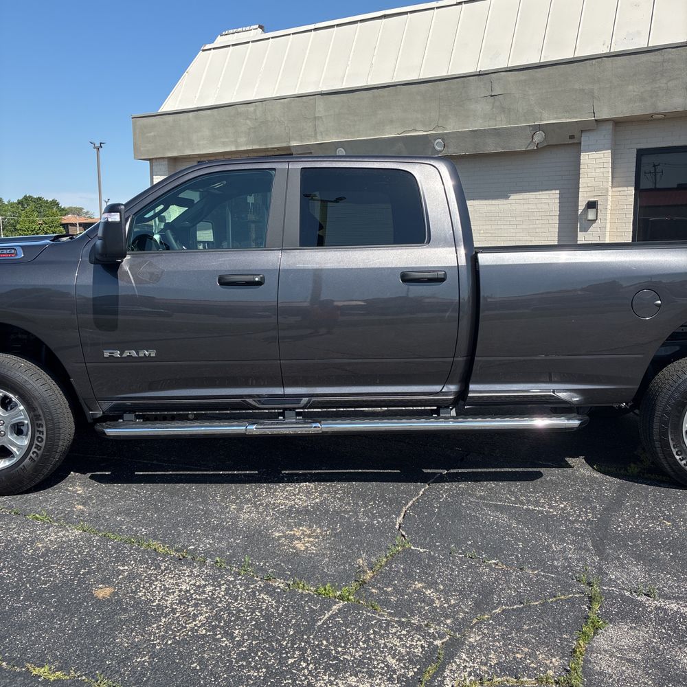 2026 Ram 2500 Big Horn Crew Cab 4x4 8' Box