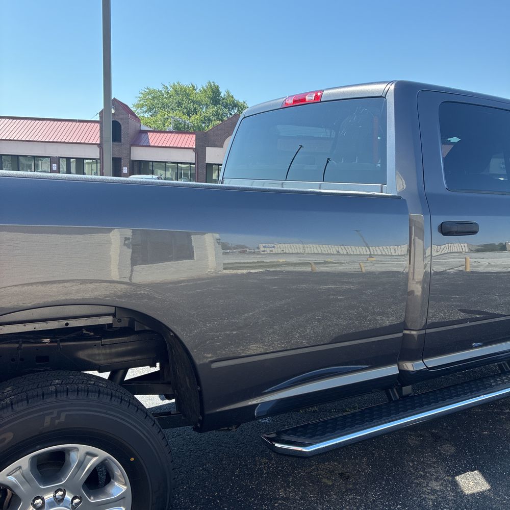 2026 Ram 2500 Big Horn Crew Cab 4x4 8' Box