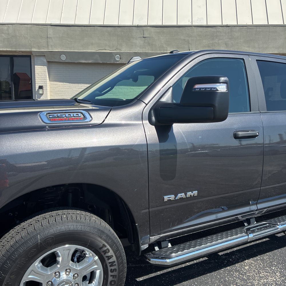2026 Ram 2500 Big Horn Crew Cab 4x4 8' Box
