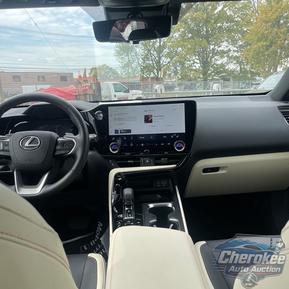 2024 Lexus NX 350h Luxury