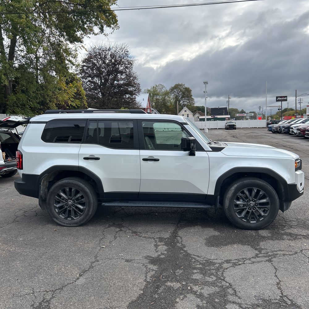 2025 Toyota Land Cruiser Base