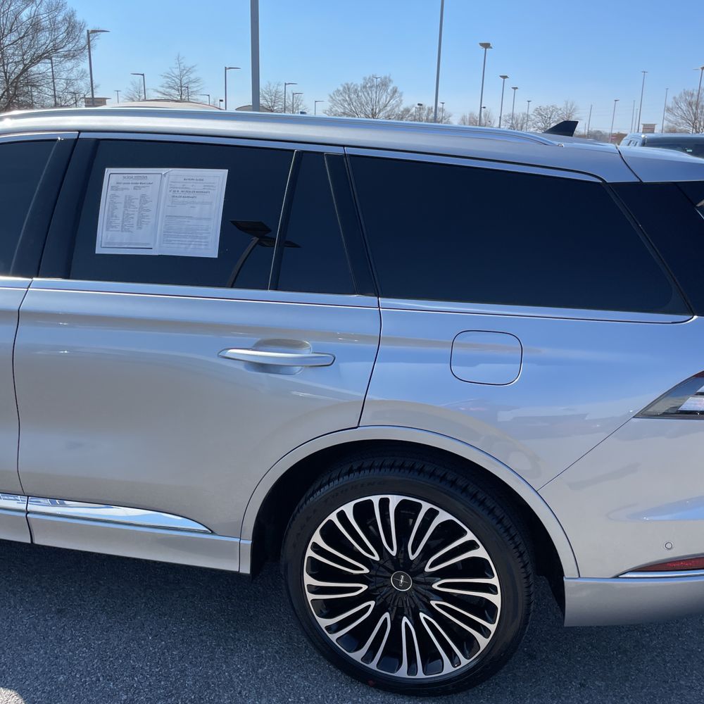 2022 Lincoln Aviator Black Label