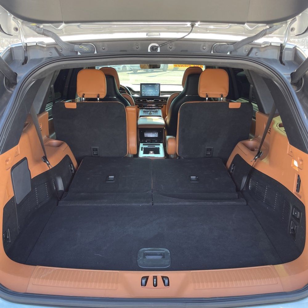 2022 Lincoln Aviator Black Label