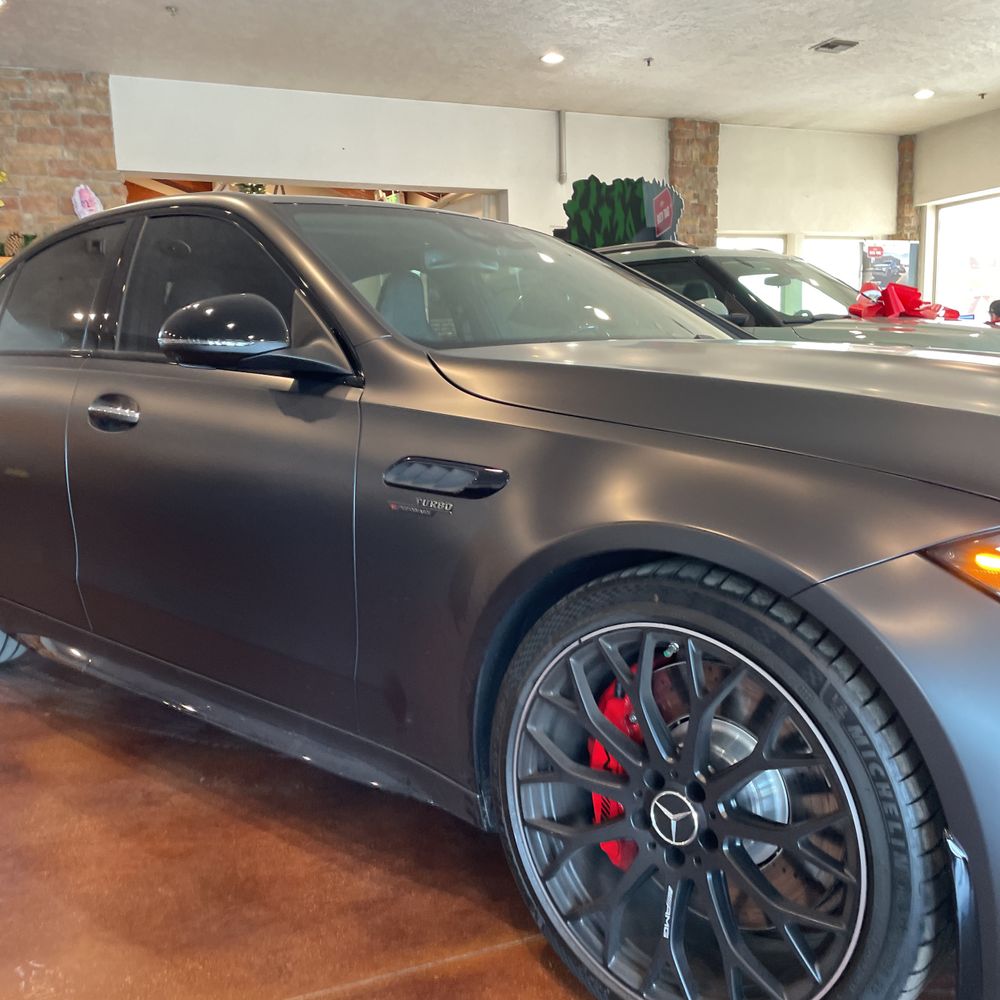 2024 Mercedes-Benz C-Class AMG C 63 S E Performance