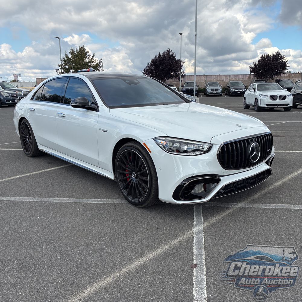 2025 Mercedes-Benz S-Class AMG S 63 E Performance