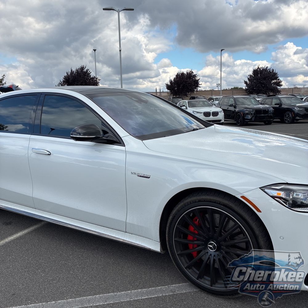 2025 Mercedes-Benz S-Class AMG S 63 E Performance